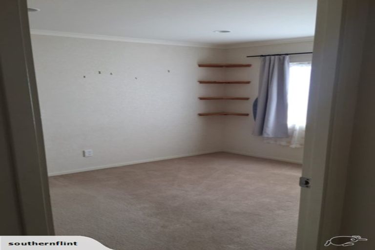 Photo of property in 17 Emmerdale Avenue, Papakura, 2110