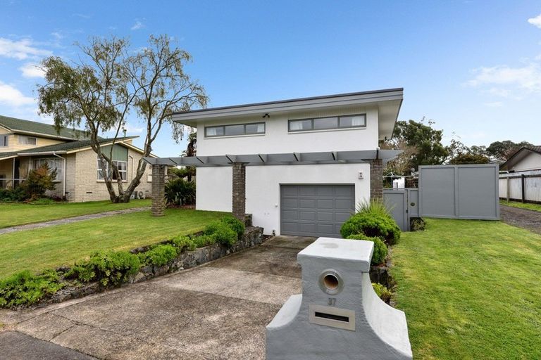 Photo of property in 37 Glen Lynne Avenue, Queenwood, Hamilton, 3210