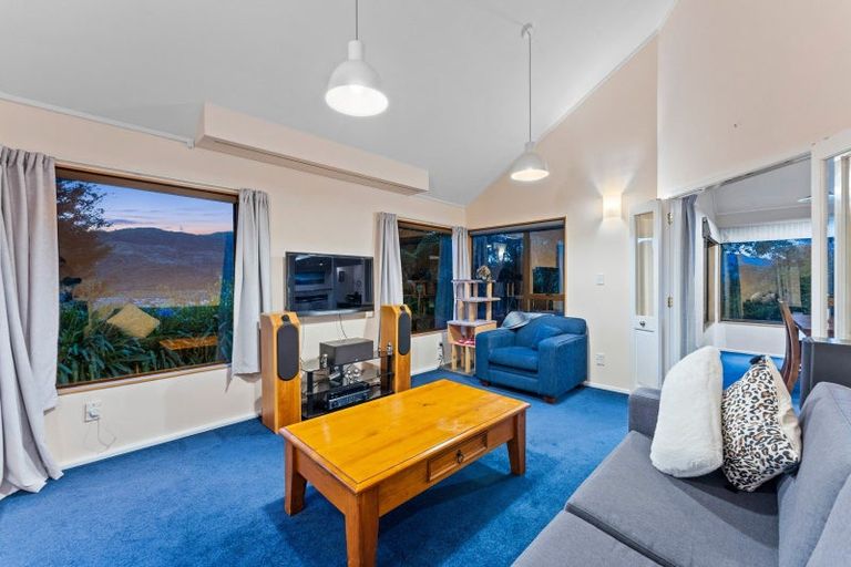 Photo of property in 66 Holborn Drive, Stokes Valley, Lower Hutt, 5019