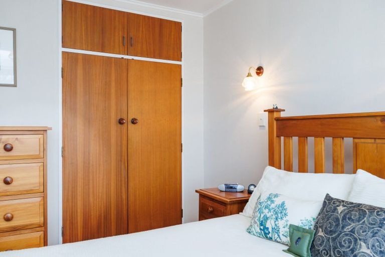 Photo of property in 28 Kennedy Avenue, Feilding, 4702