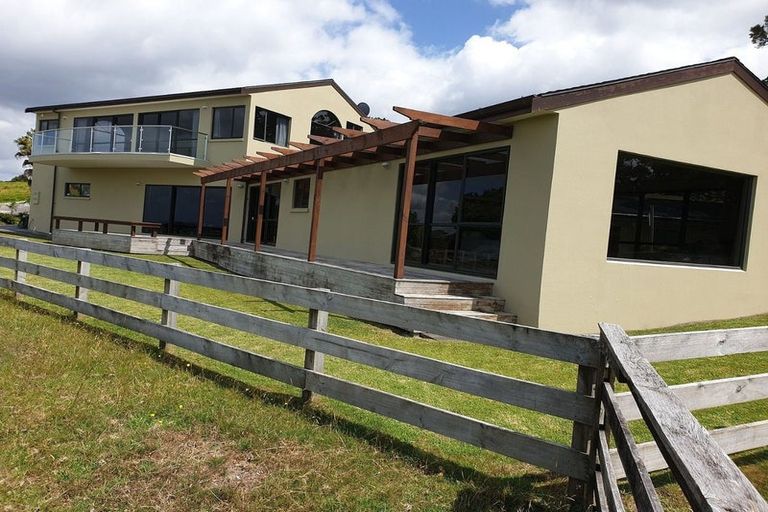 Photo of property in 987 Hibiscus Coast Highway, Waiwera, Orewa, 0994