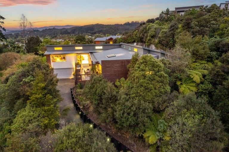 Photo of property in 9 Sylvan Way, Silverstream, Upper Hutt, 5019