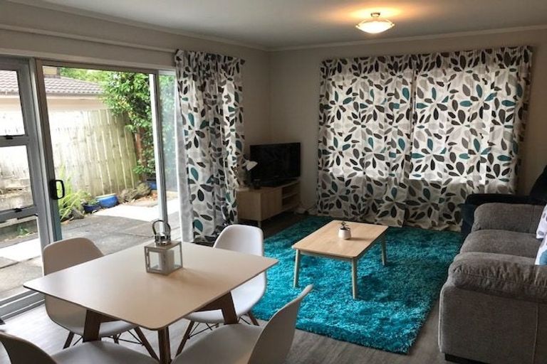 Photo of property in 7 Malvina Place, Bucklands Beach, Auckland, 2014