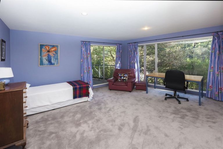 Photo of property in 1a Sherwood Lane, Cashmere, Christchurch, 8022