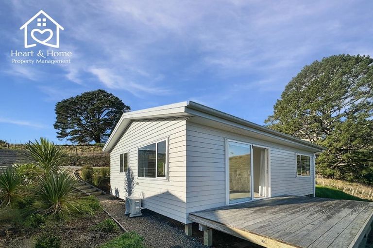 Photo of property in 206b Tawa Road, Kumeu, 0891