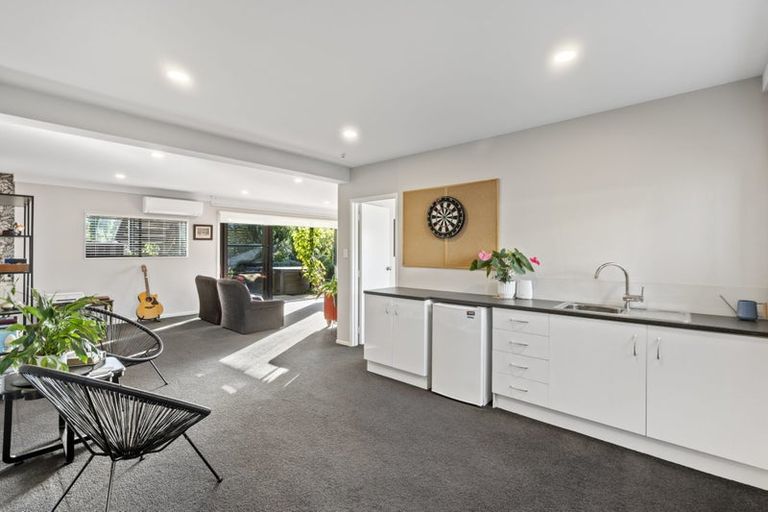 Photo of property in 109c Pah Road, Cockle Bay, Auckland, 2014