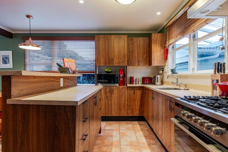 Photo of property in 3 Clarke Avenue, Highbury, Palmerston North, 4412