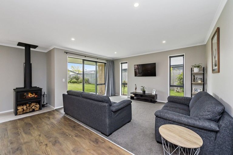 Photo of property in 7 Cressy Place, Darfield, 7510