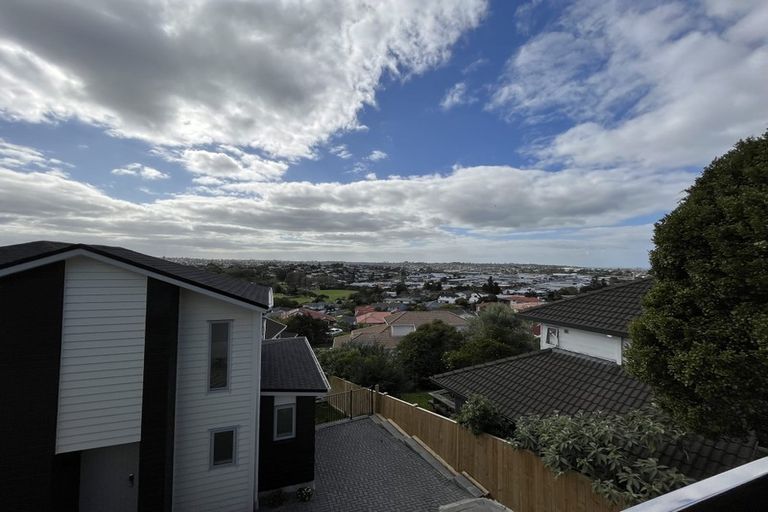 Photo of property in 1/126 Coronation Road, Papatoetoe, Auckland, 2025