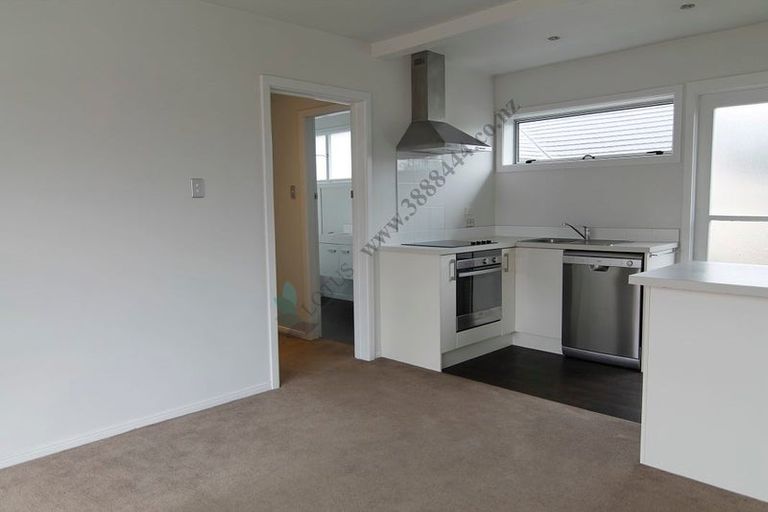 Photo of property in 39 Prestons Road, Redwood, Christchurch, 8051