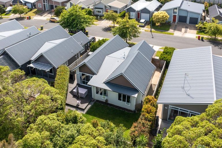 Photo of property in 39 Cape Cod Drive, Gulf Harbour, Whangaparaoa, 0930