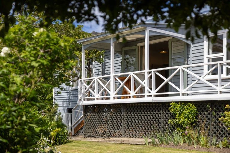 Photo of property in 8 Percy Street, Akaroa, 7520
