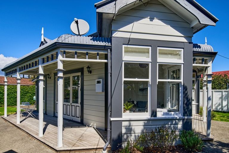 Photo of property in 26 Richmond Street, Petone, Lower Hutt, 5012