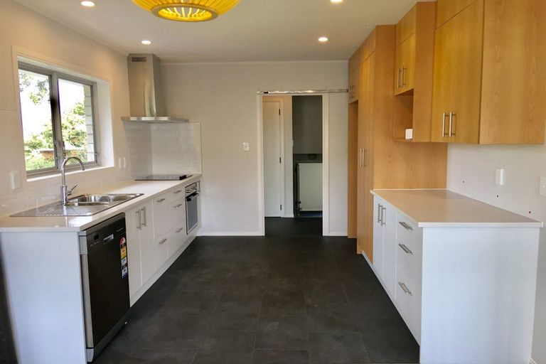 Photo of property in 23 Polandson Place, Opaheke, Papakura, 2113