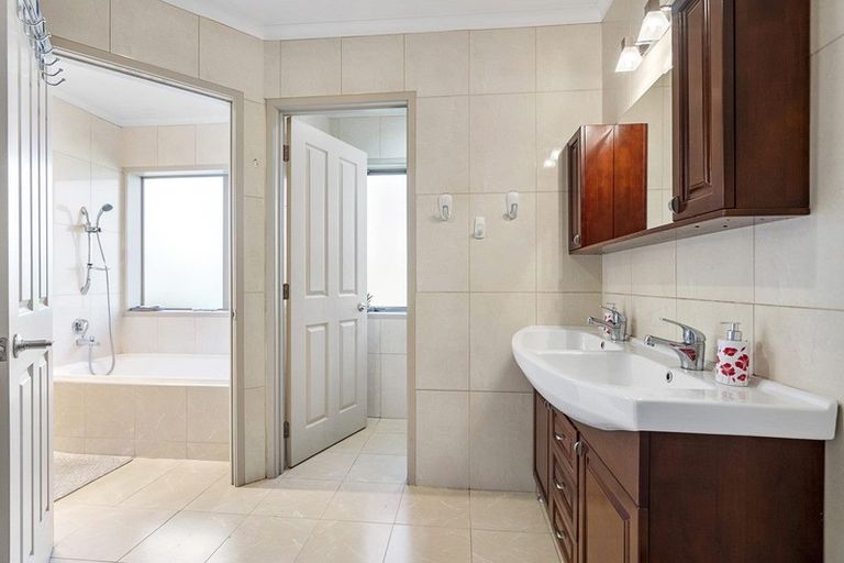 Photo of property in 36 Vinewood Drive, Albany, Auckland, 0632