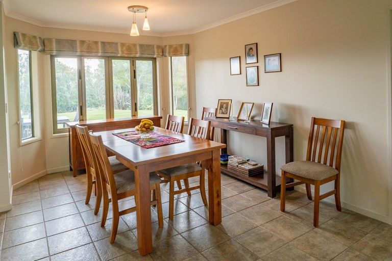Photo of property in 73 Totara View Road, Wakefield, 7095