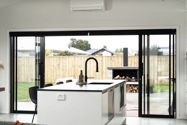 Photo of property in 16 Fantail Avenue, Carterton, 5713