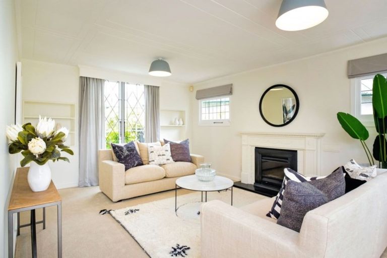 Photo of property in 11 Simla Avenue, Havelock North, 4130