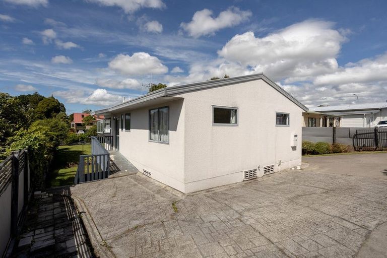 Photo of property in 114a Ohauiti Road, Hairini, Tauranga, 3112
