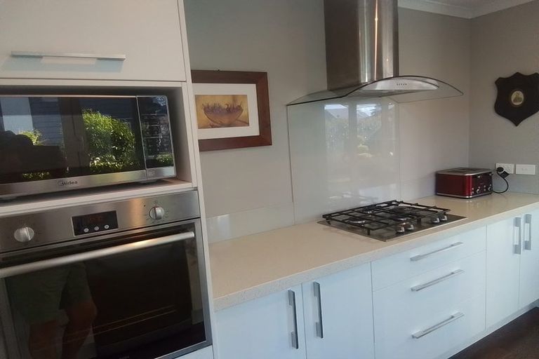 Photo of property in 46 Plescher Crescent, Leamington, Cambridge, 3432