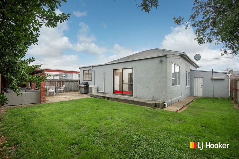 Photo of property in 101 Oxford Street, South Dunedin, Dunedin, 9012