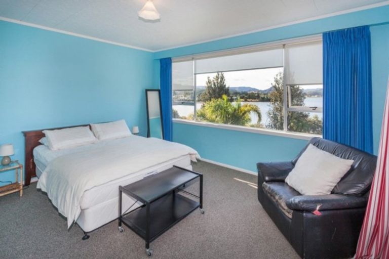 Photo of property in 217 Tukere Drive, Whangamata, 3620