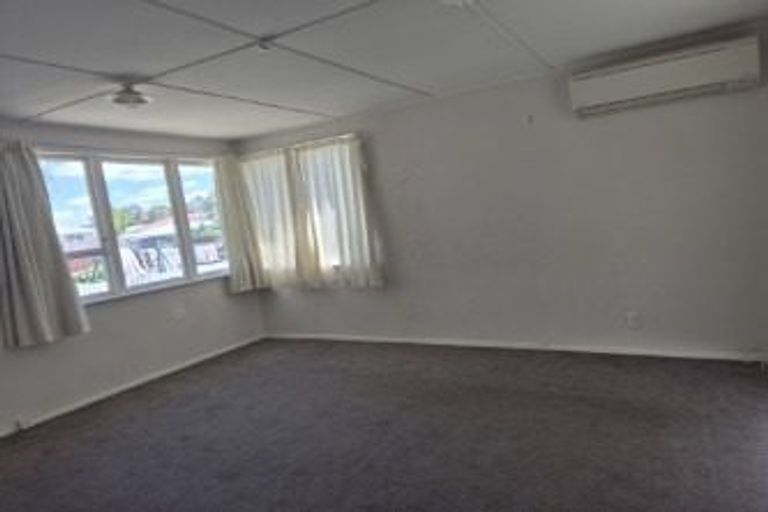 Photo of property in 22 Peterhead Avenue, Flaxmere, Hastings, 4120