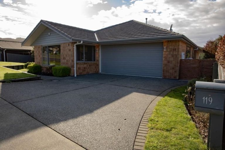 Photo of property in 119 Kirton Drive, Riverstone Terraces, Upper Hutt, 5018