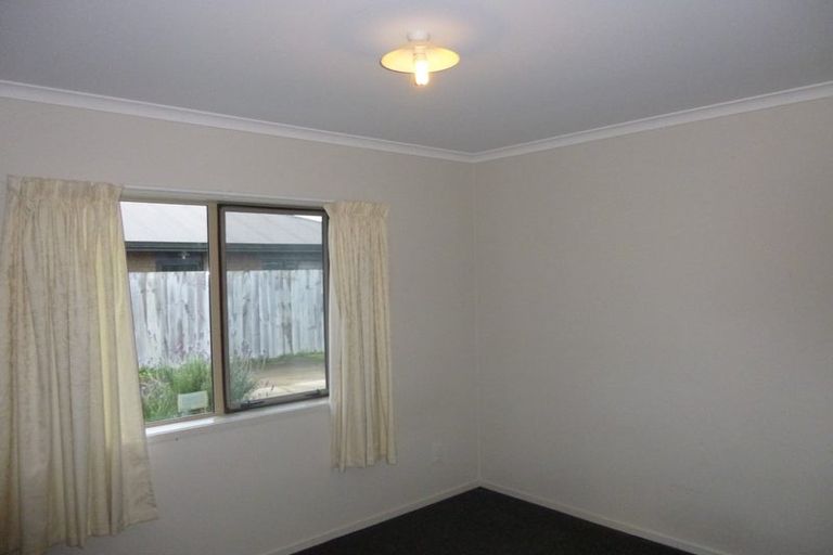 Photo of property in 53 Te Manatu Drive, Huntington, Hamilton, 3210