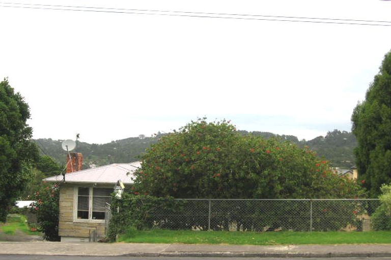 Photo of property in 92 Glengarry Road, Glen Eden, Auckland, 0602