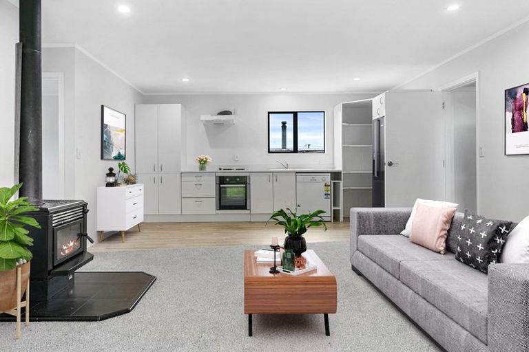 Photo of property in 2/5 Hinemoa Avenue, Taupo, 3330