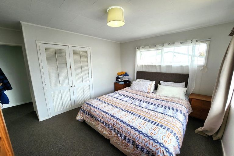 Photo of property in 60 Burundi Avenue, Clendon Park, Auckland, 2103