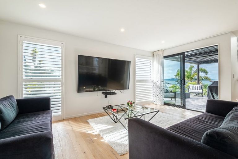 Photo of property in 18a Marama Street, Castor Bay, Auckland, 0620