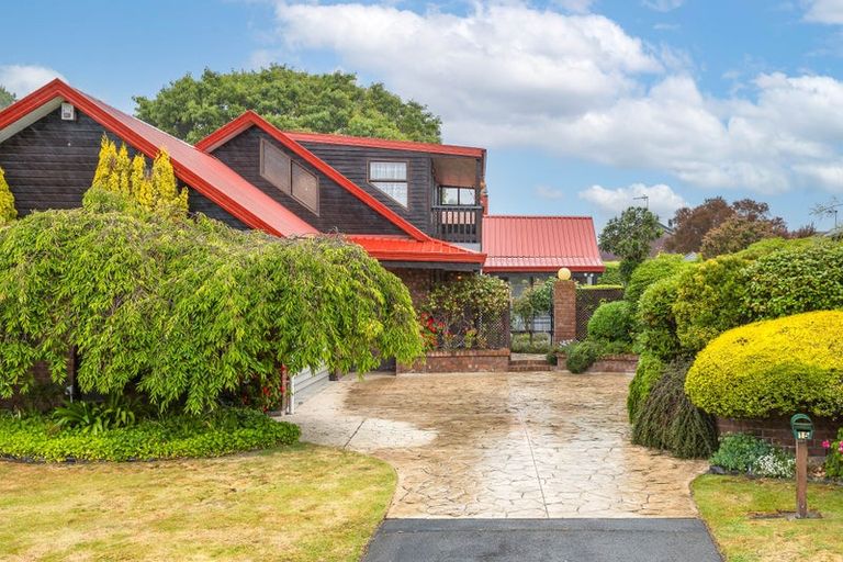 Photo of property in 15 Yellowstone Crescent, Burwood, Christchurch, 8083