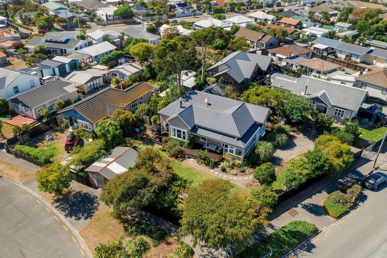 Photo of property in 155 Shaw Avenue, New Brighton, Christchurch, 8083