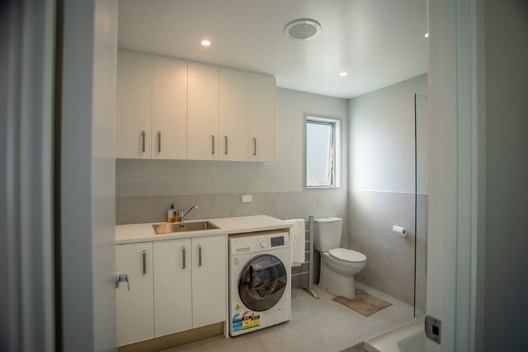 Photo of property in 76 Riddell Road, Kerikeri, 0230