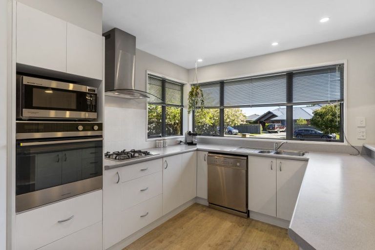 Photo of property in 40 Panckhurst Drive, Woodend, 7610