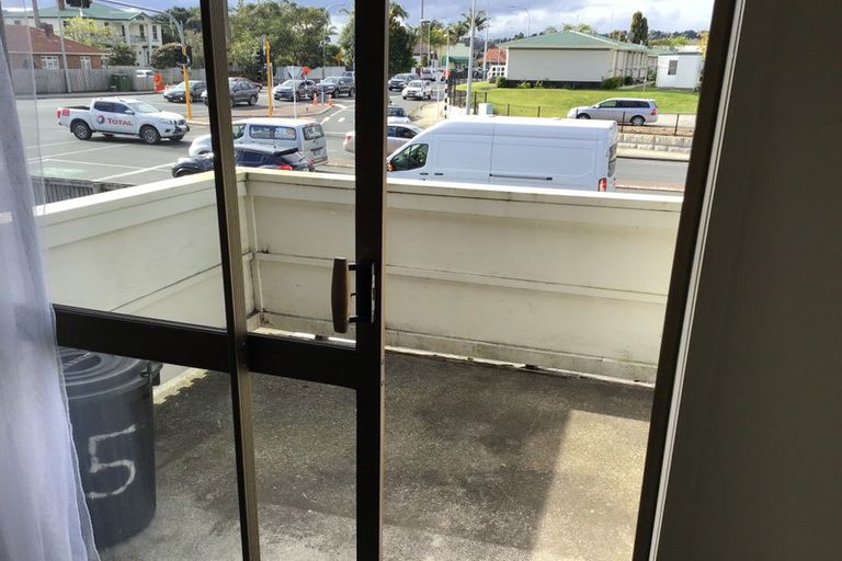 Photo of property in 6/70 Mill Road, Kensington, Whangarei, 0112