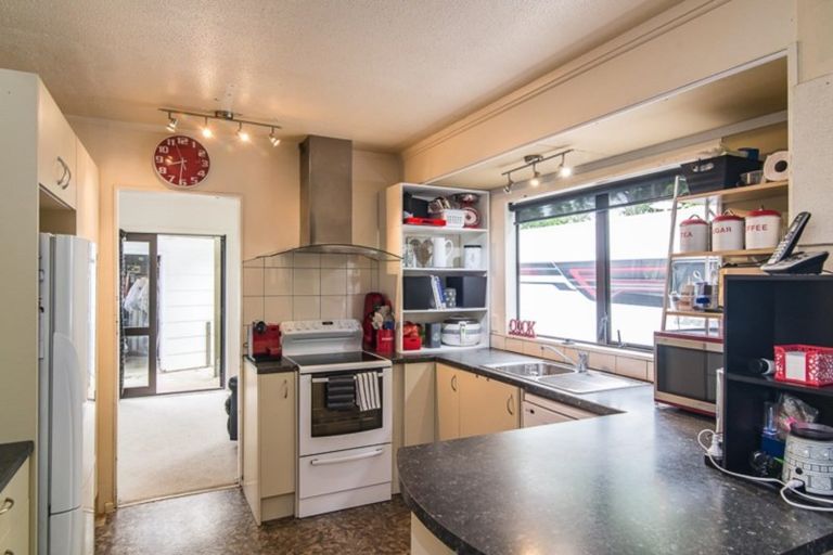 Photo of property in 50 Nimmo Avenue, Waikanae, 5036