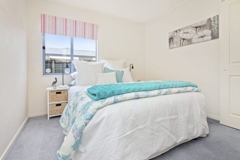 Photo of property in 14 Albizia Avenue, Henderson, Auckland, 0612