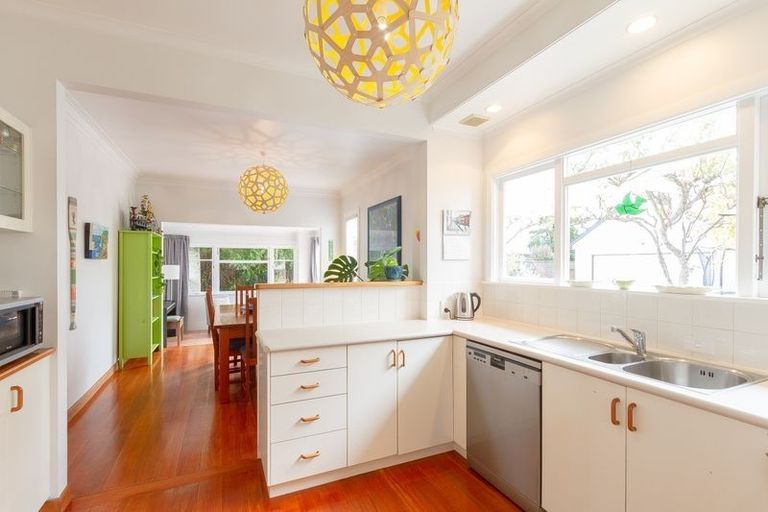 Photo of property in 8 Wharerangi Road, Tamatea, Napier, 4112