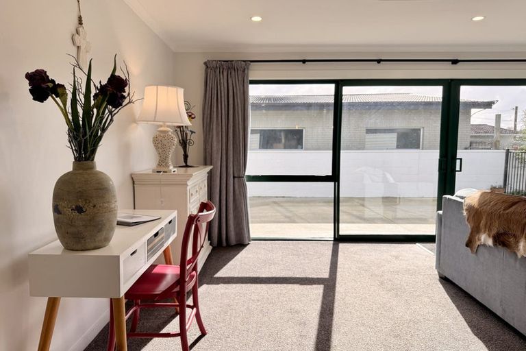 Photo of property in 45 Edinburgh Crescent, Waikiwi, Invercargill, 9810