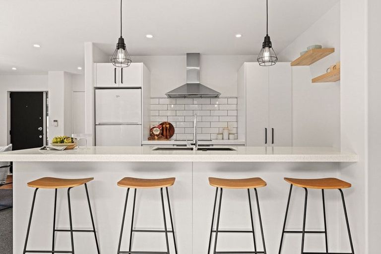 Photo of property in 25 Champion Street, Edgeware, Christchurch, 8013