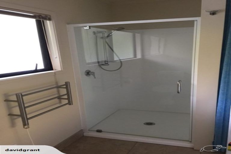 Photo of property in 8 Kerikeri Grove, Kerikeri, 0230