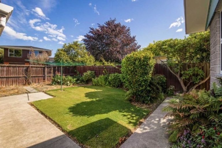 Photo of property in 3 Glenavon Place, Ilam, Christchurch, 8041