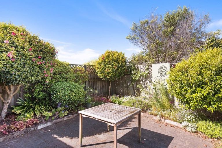 Photo of property in 19a Dennis Taylor Court, Paraparaumu, 5032
