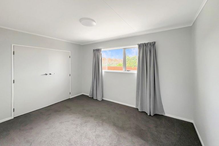 Photo of property in 65a Winchester Street, Levin, 5510