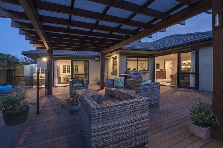 Photo of property in 64 Matemuri Drive, Papamoa Beach, Papamoa, 3118