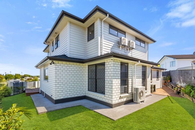 Photo of property in 14a Charntay Avenue, Clover Park, Auckland, 2019