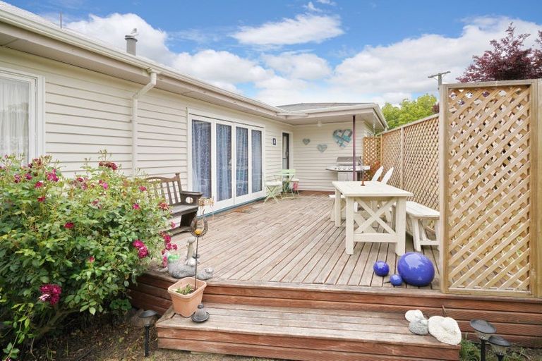 Photo of property in 8 Johnston Street, Waipara, 7483
